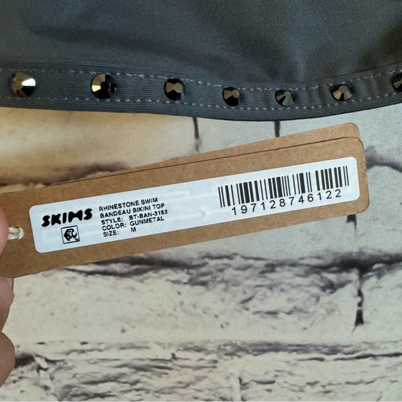 SKIMS Rhinestone Swim Bandeau Bikini Top SZ M NEW - Picture 5 of 6